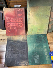 Load image into Gallery viewer, Seasons Greetings