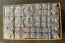 Load image into Gallery viewer, Holiday Ornament Handypack