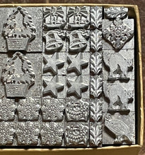 Load image into Gallery viewer, Holiday Ornament Handypack