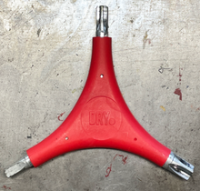 Load image into Gallery viewer, Dry Lock 3-Way Quoin Key