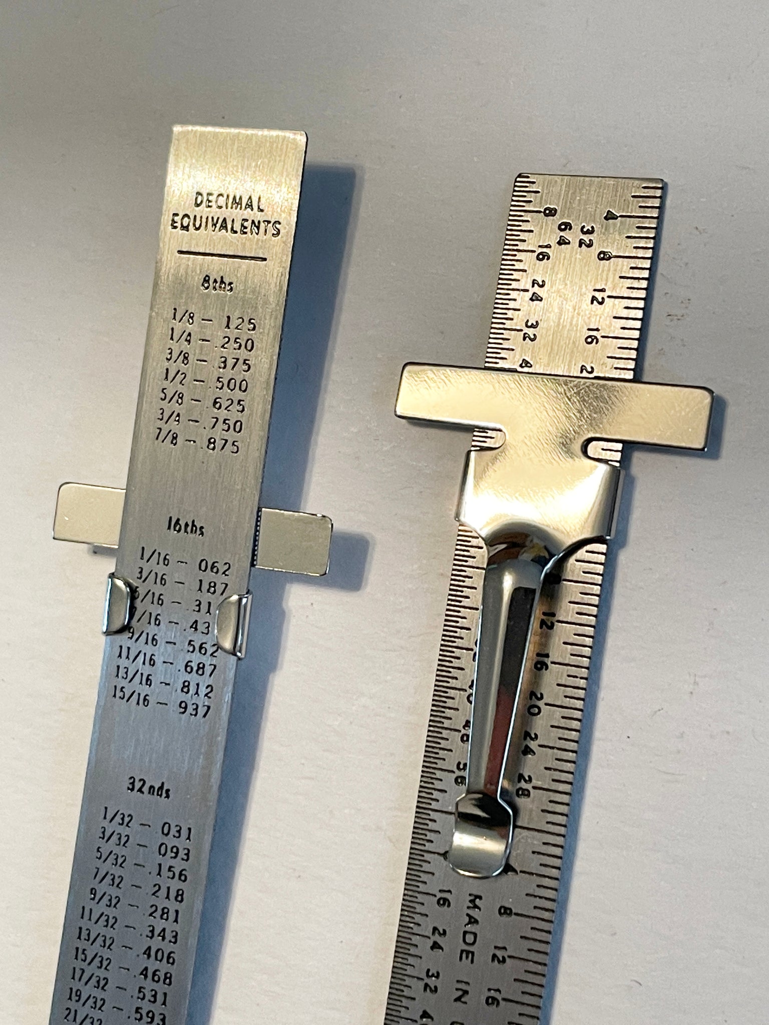 Silver 15cm/6 Inch Scale Ruler With Clip – Choosing Keeping